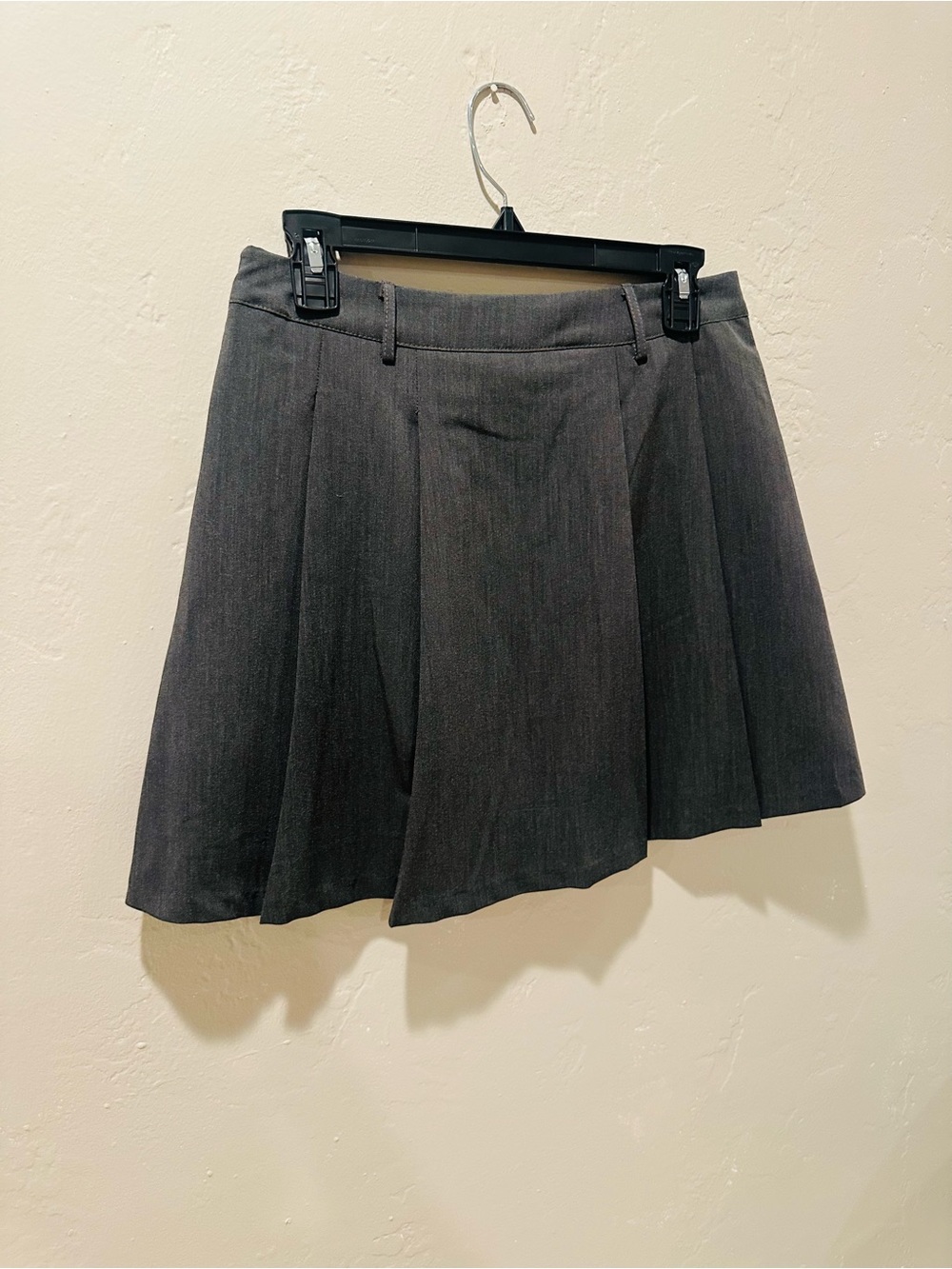Sugarlips Pleated Mini Skirt Heather Gray Size M NWT - Picture 6 of 8
